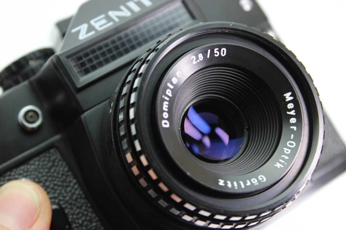 Zenit 11 + 50mm f2.8 (#3024) - Zenit