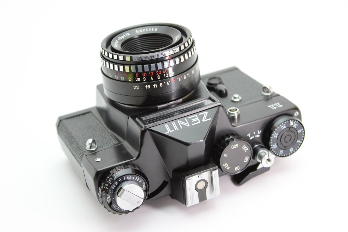 Zenit 11 + 50mm f2.8 (#3024) - Zenit
