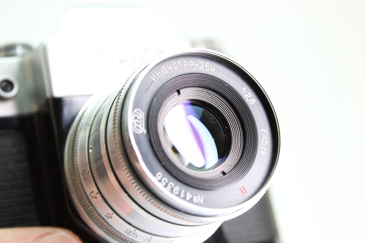 Zenit 3M + Industar - 26mm 5cm f2.8 (#3372) - Zenit