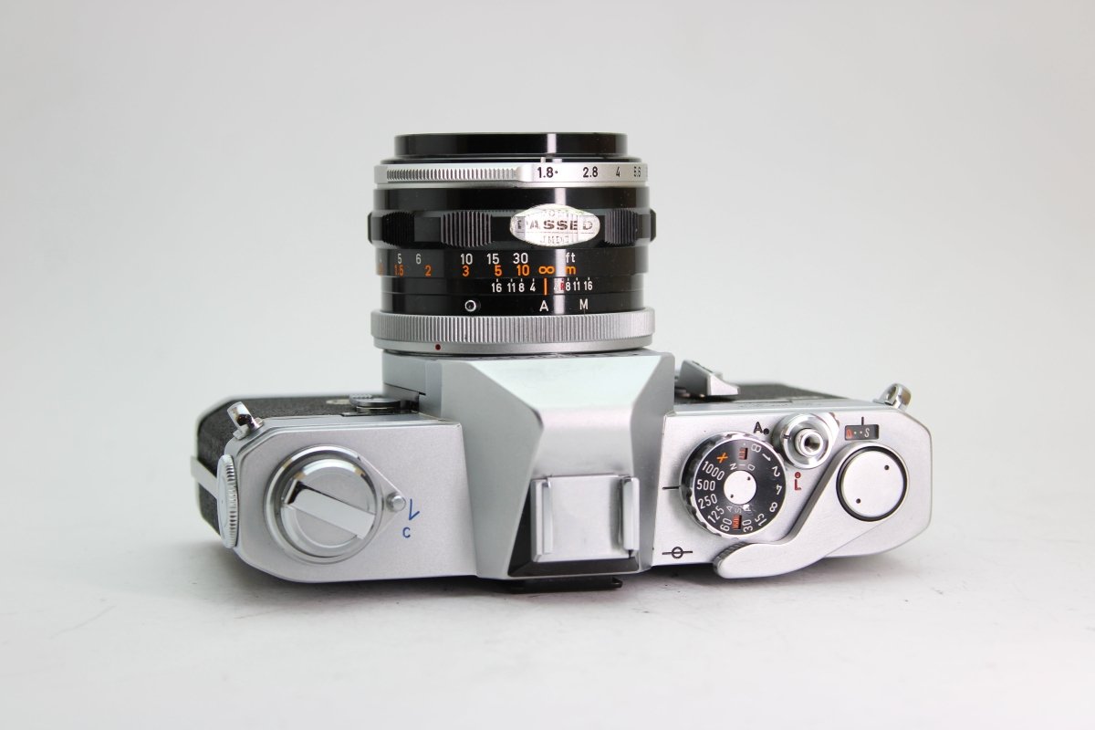 Canon FT QL + 50mm f1.8 - Canon