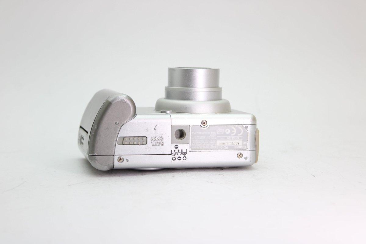 Canon PowerShot A70 - Canon