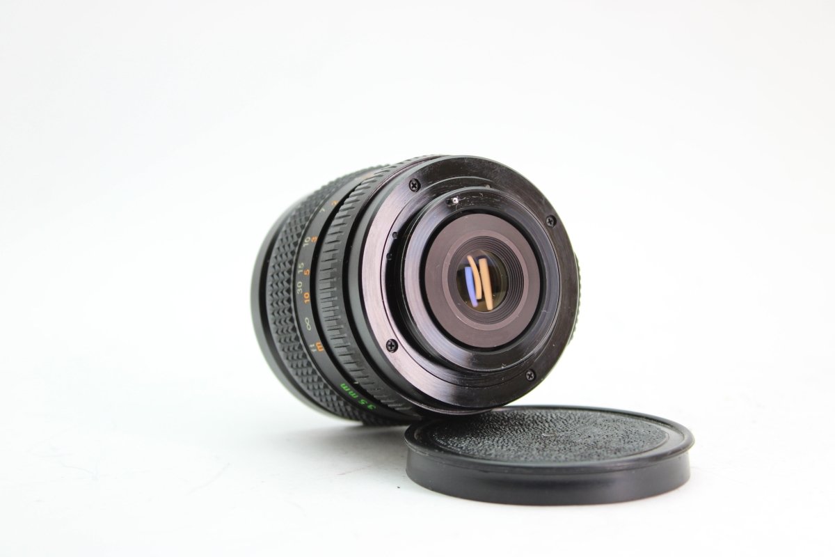 Chinon Auto 35mm f2.8 - Chinon