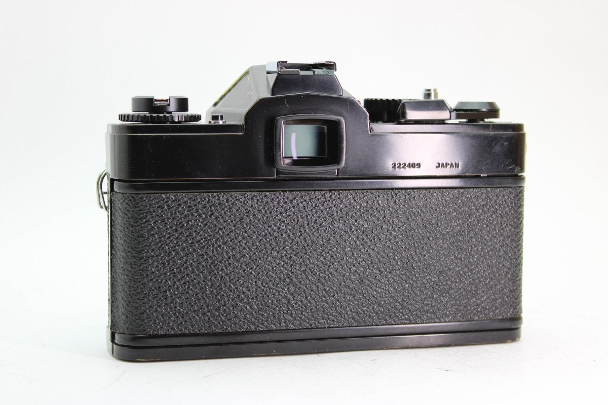 Chinon CE Memotron + 55mm f1.7 - Chinon