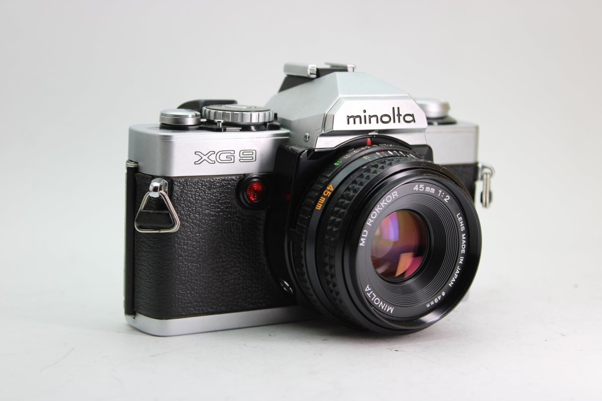 Minolta XG 9 + 45mm f2 - Minolta