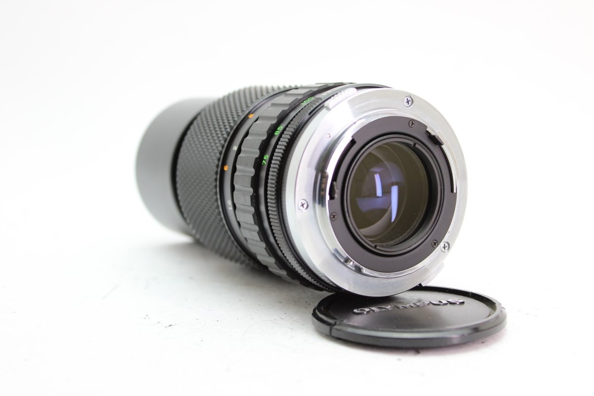 Olympus OM 75-150mm f4 - Olympus