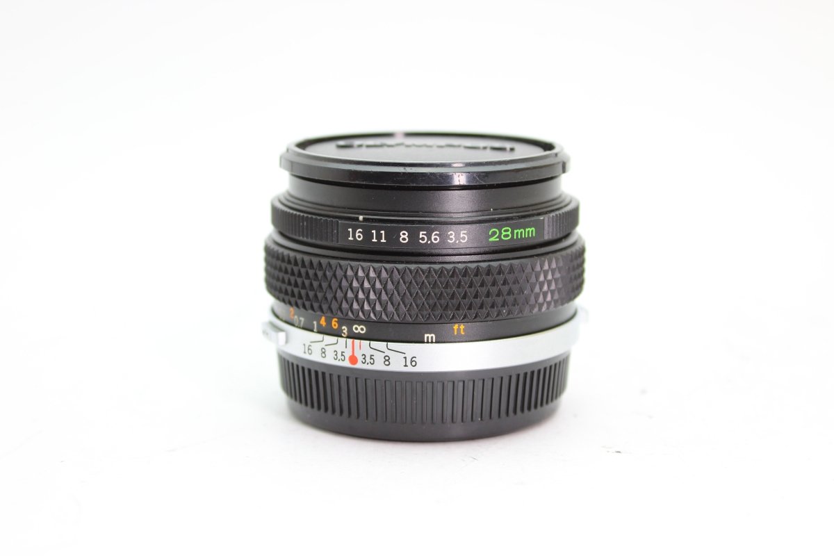 Olympus OM G.Zuiko Auto-W 28mm f3.5 - Olympus