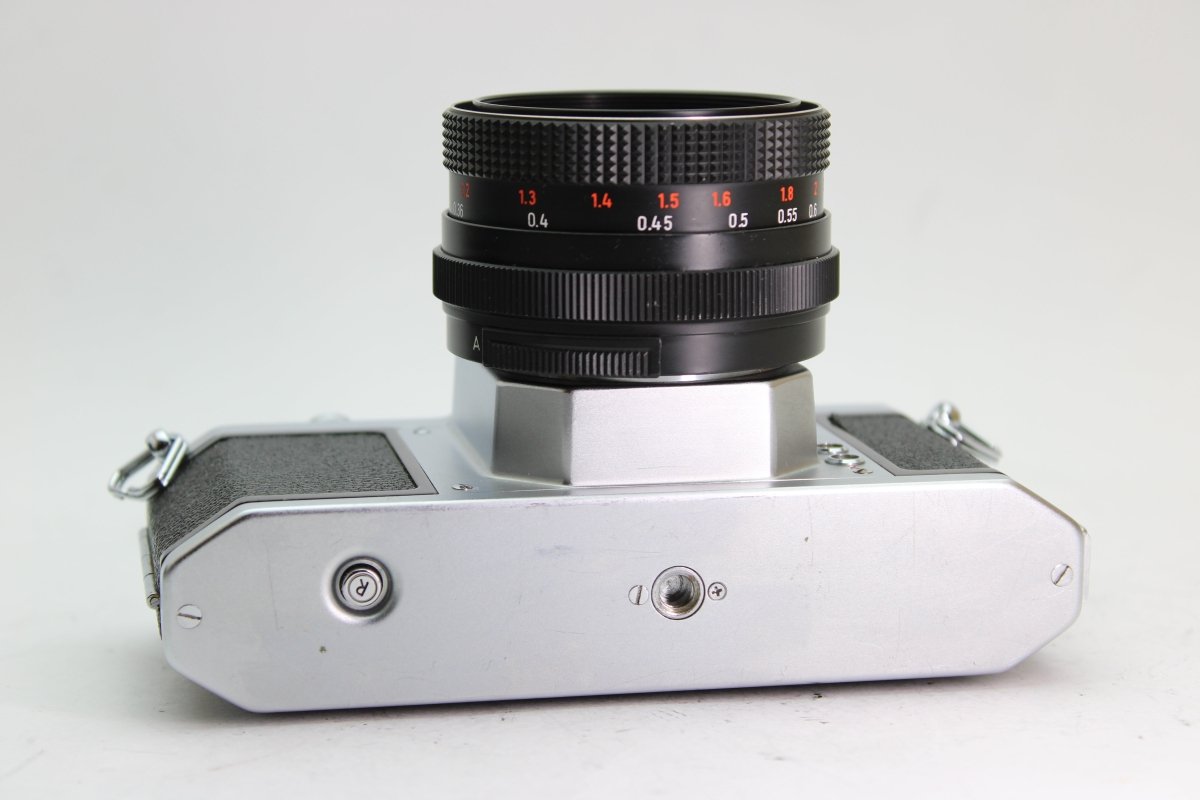 Pentax S1a + 50mm f1.8 - Pentax