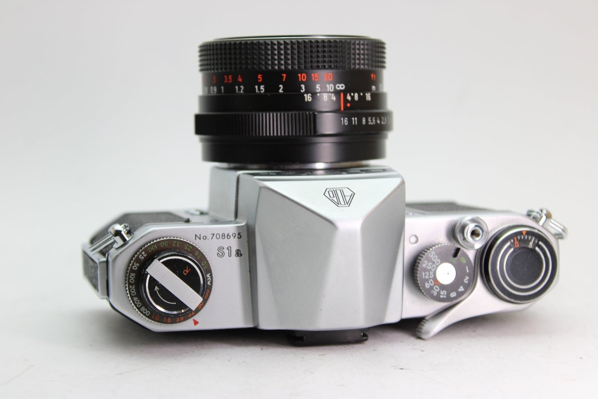 Pentax S1a + 50mm f1.8 - Pentax