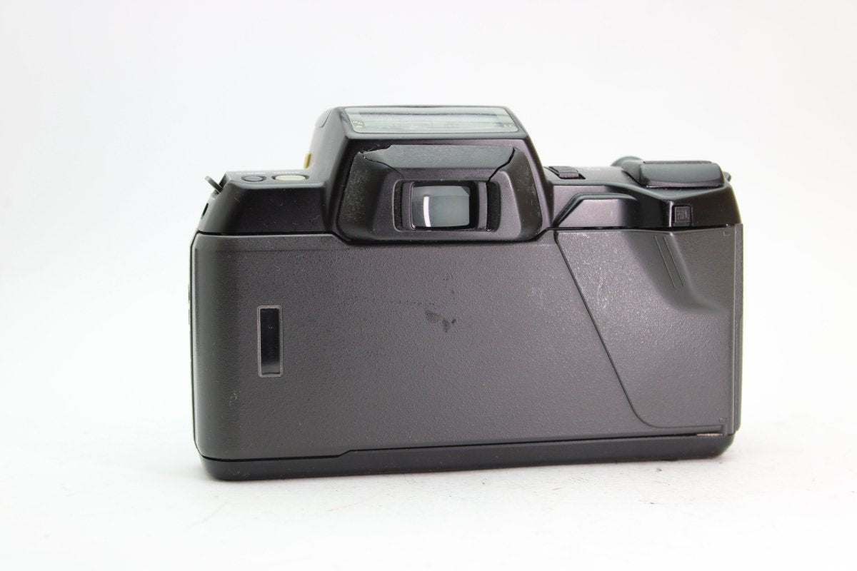 Pentax SF7 + 135mm f3.5 - Pentax