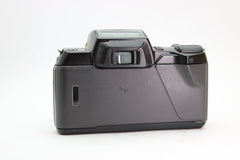 Pentax SF7 + 135mm f3.5 - Pentax