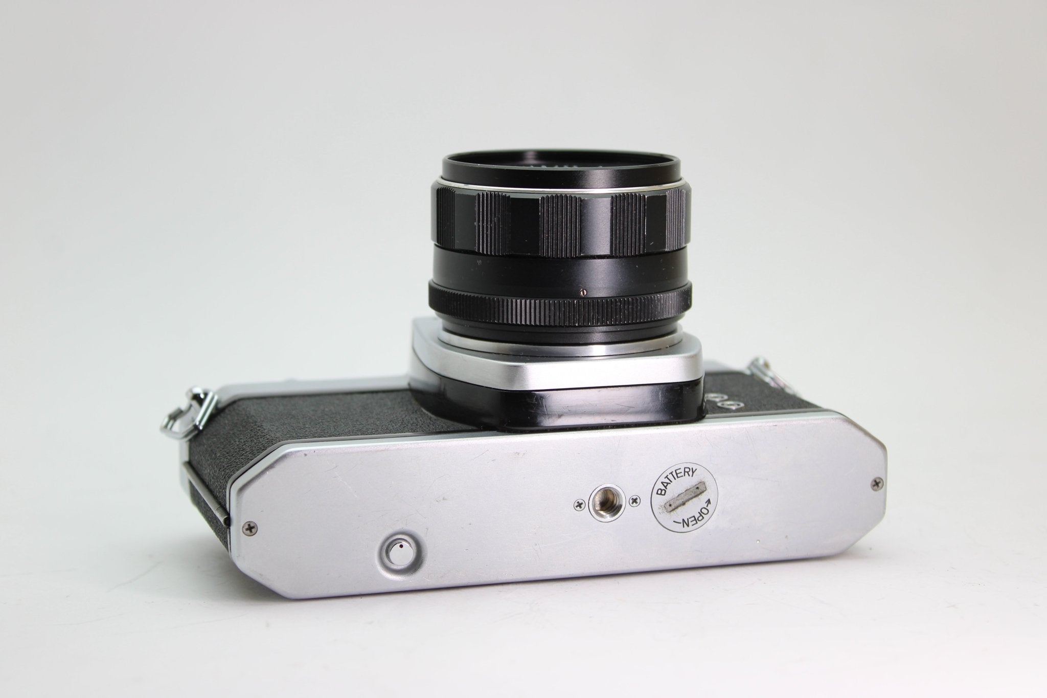 Pentax SP1000 + 55mm f/1.8 - Pentax