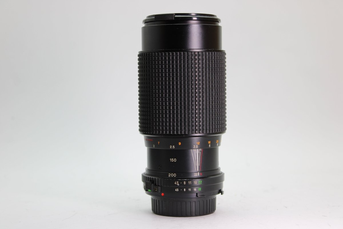 Tokina 80-200mm f4.5 - Tokina