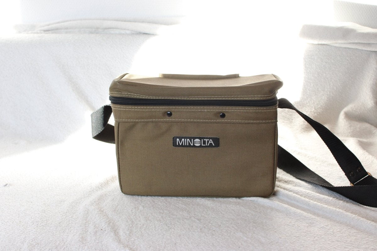 Vintage Minolta Brow Camera Bag - Minolta