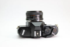 Yashica FX-3 + 50mm f/2 - Yashica