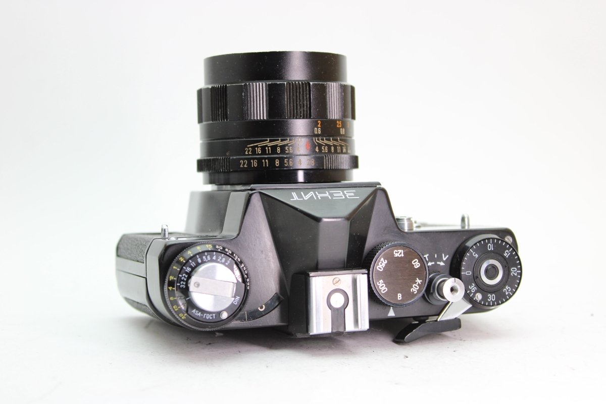 Zenit 11 + 35mm f2.8 - Zenit