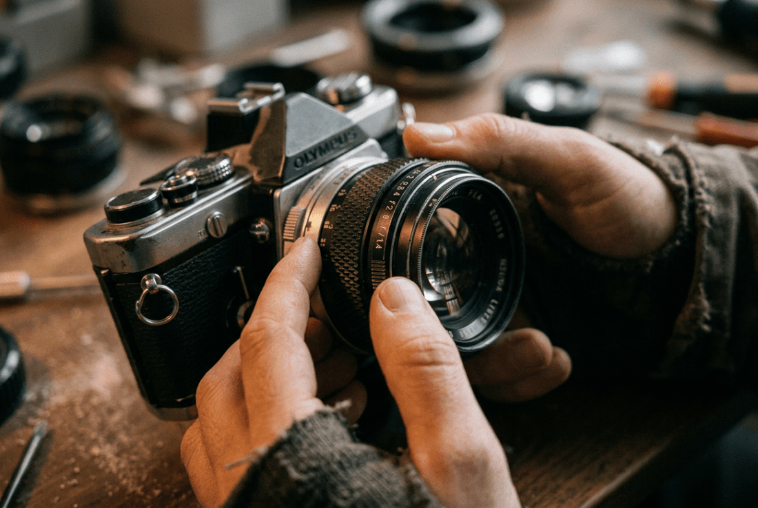 Safe Replacements for Banned Mercury Vintage Camera Batteries - OldCamsByJens