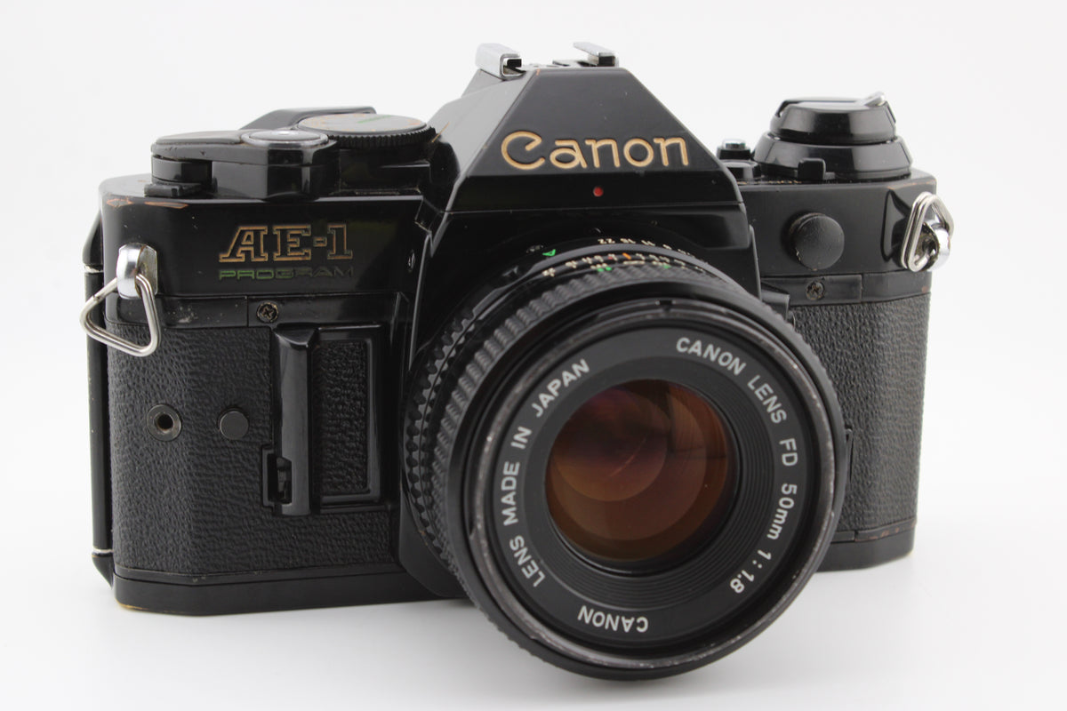 Canon AE-1 Program + 50mm f1.8 (#4543)