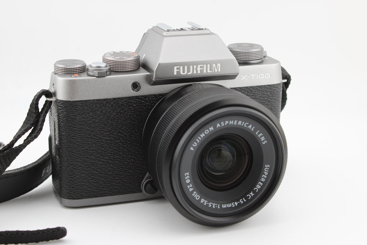 Fujifilm X-T100 + 15-45mm (#4791)