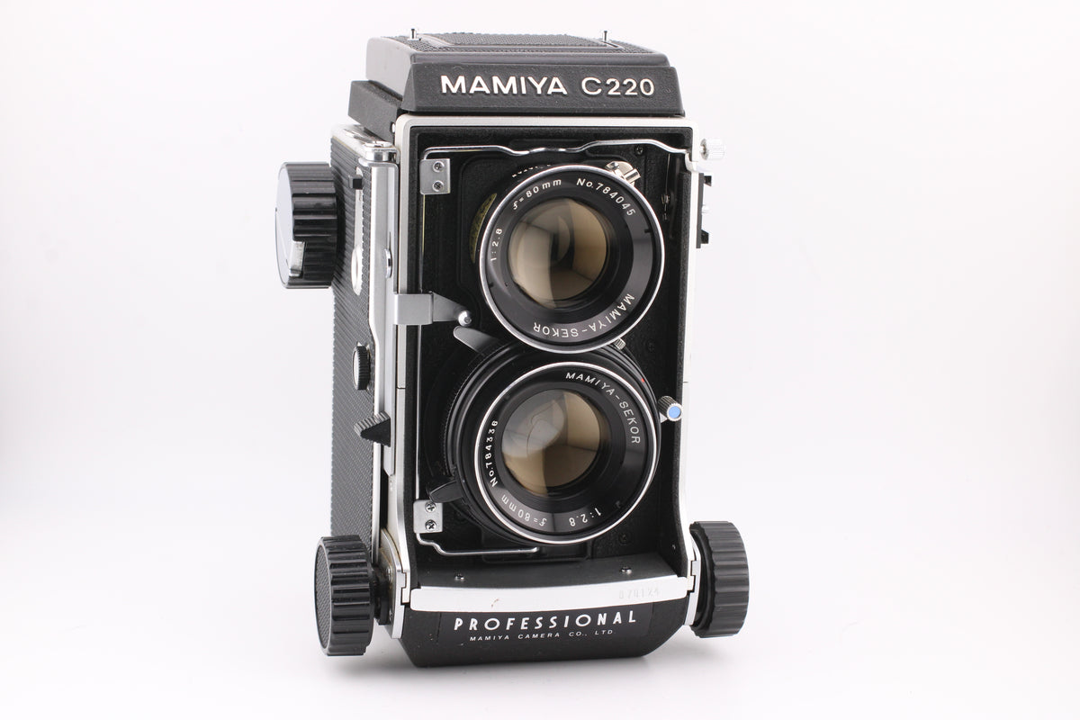 Mamiya C220 (#5037)