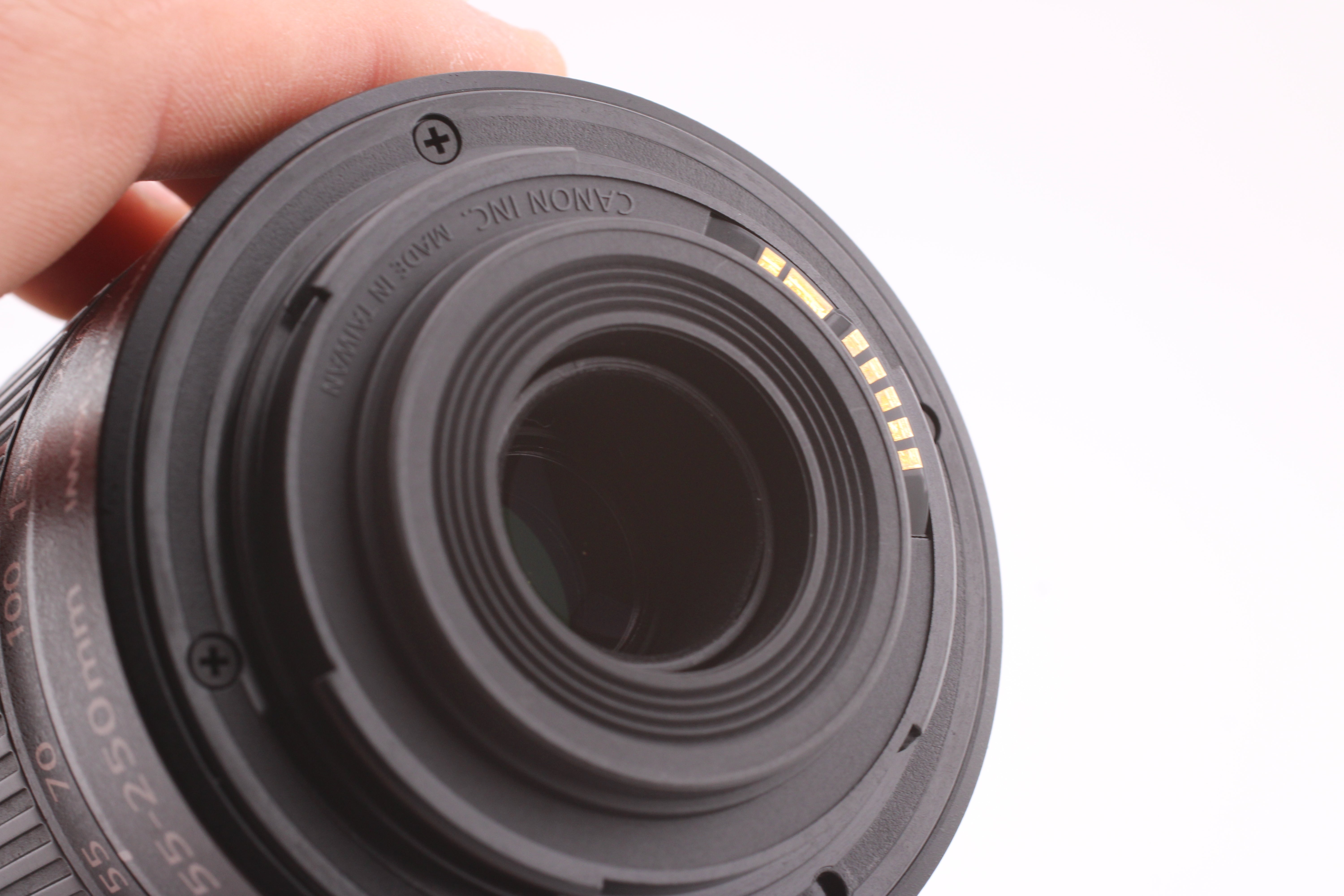 Obiectiv zoom Canon EF-S 55-250mm f4-5.6 IS II Kit - OldCamsByJens