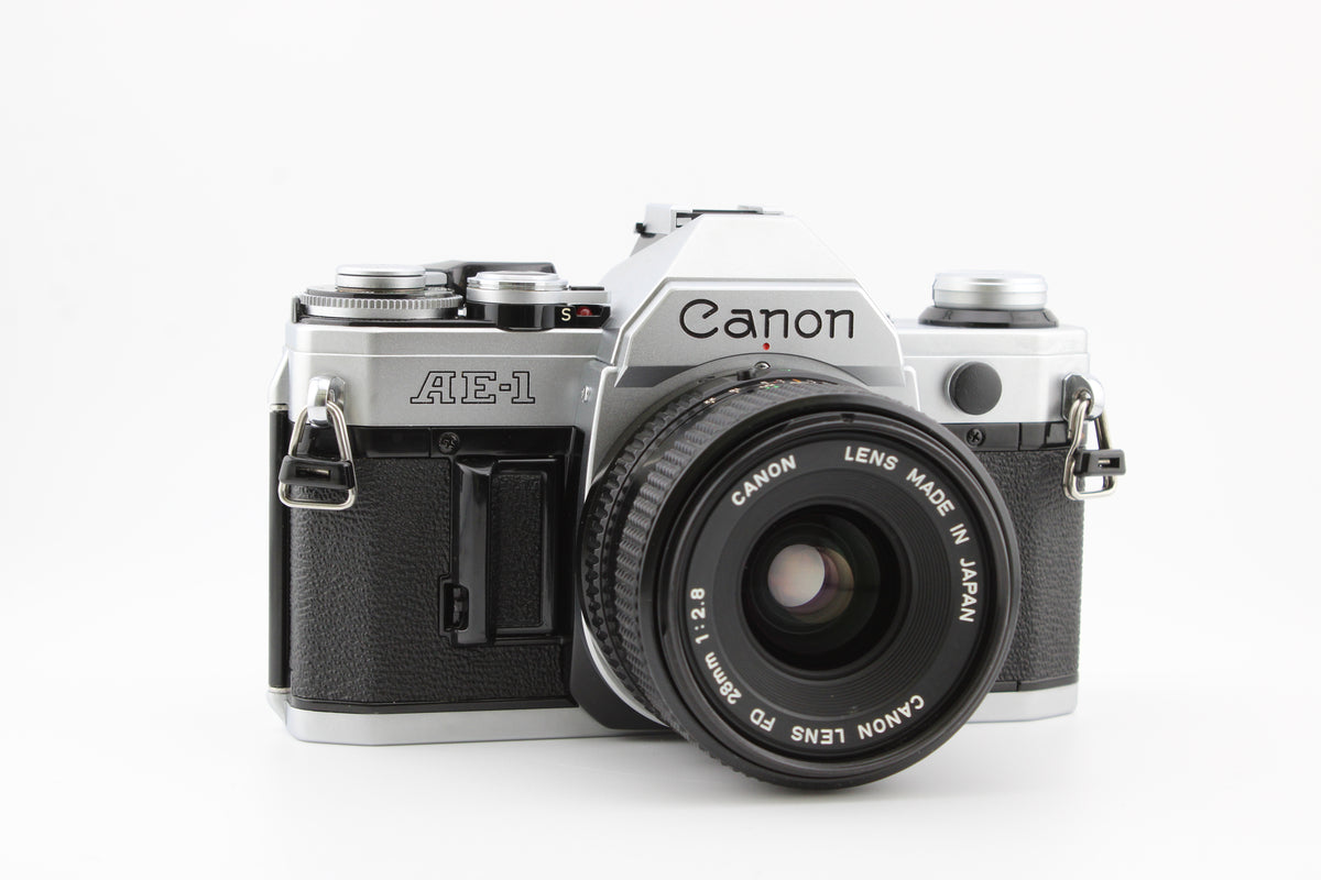 Canon AE-1 + 28mm f2.8 (#3674)