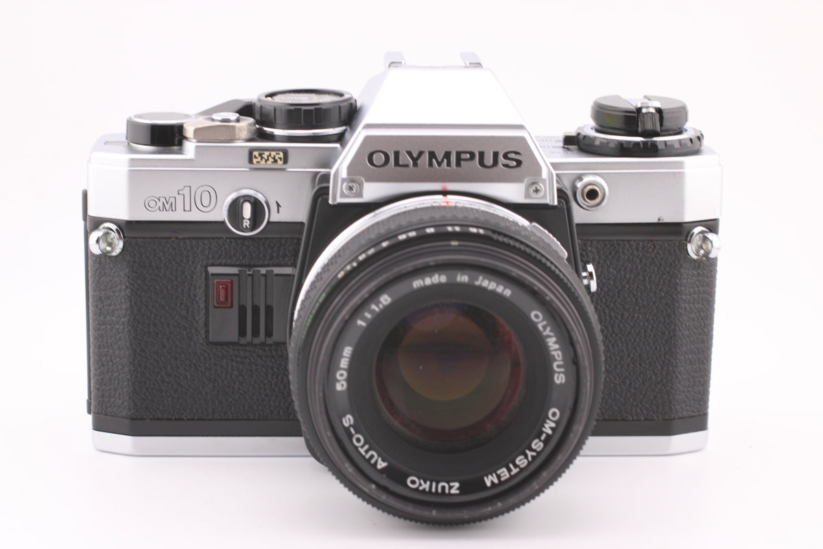 Olympus OM-10 + 50mm f1.8 (#5208)