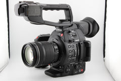 Canon EOS C100 Mark II + 18-135mm Lens (#4194)