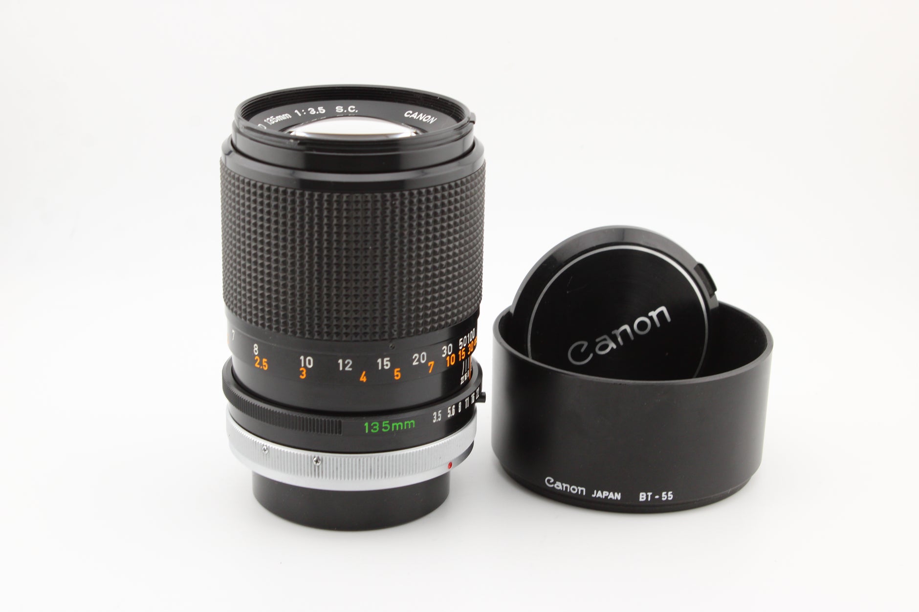 Canon FD 135mm f3.5 S.C. (#4245) - OldCamsByJens