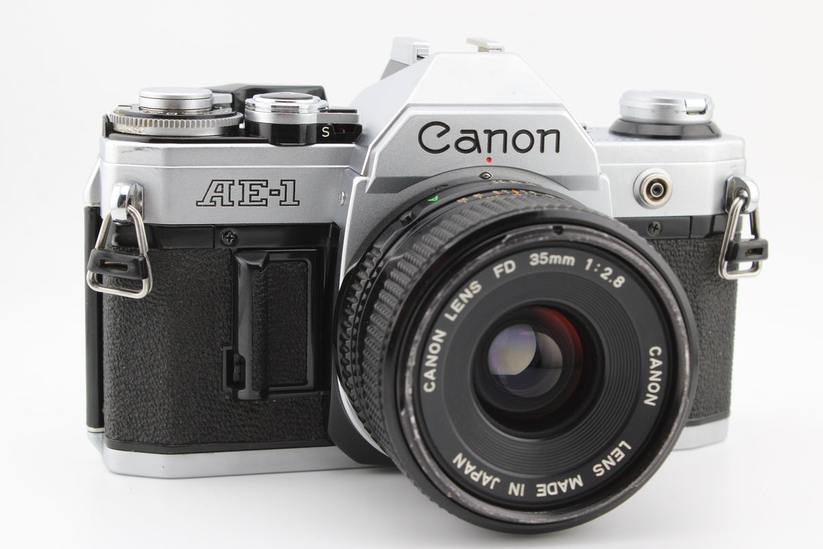 Canon AE-1 + 35mm f2.8 (#4344)
