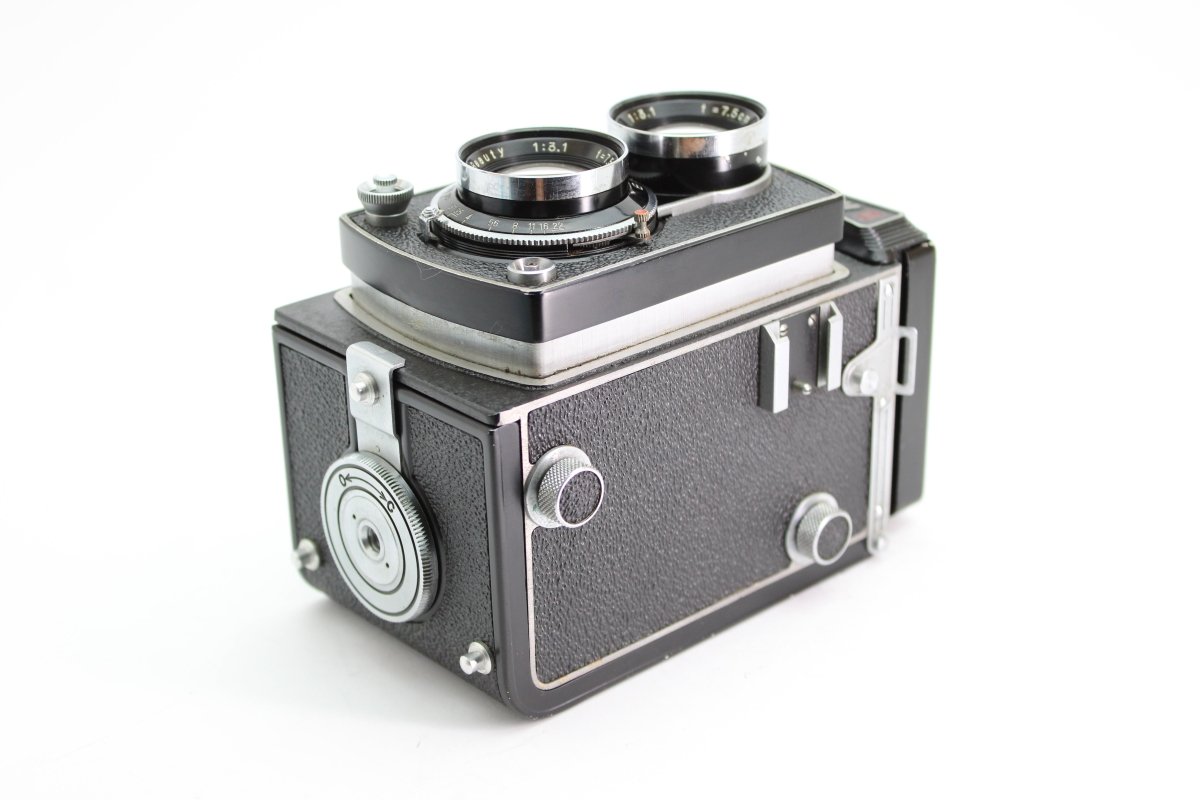 Beauty III TLR 7.5cm f3.1 (#3374) - Beauty