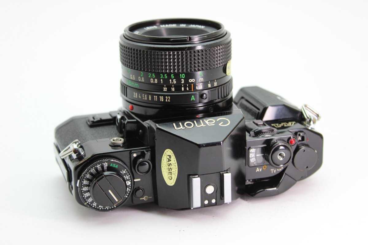Canon A-1 + 28mm f2.8 (#2814) - OldCamsByJens