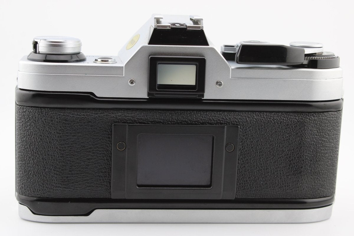 Canon AE - 1 + 28mm f2.8 (4464) - Canon