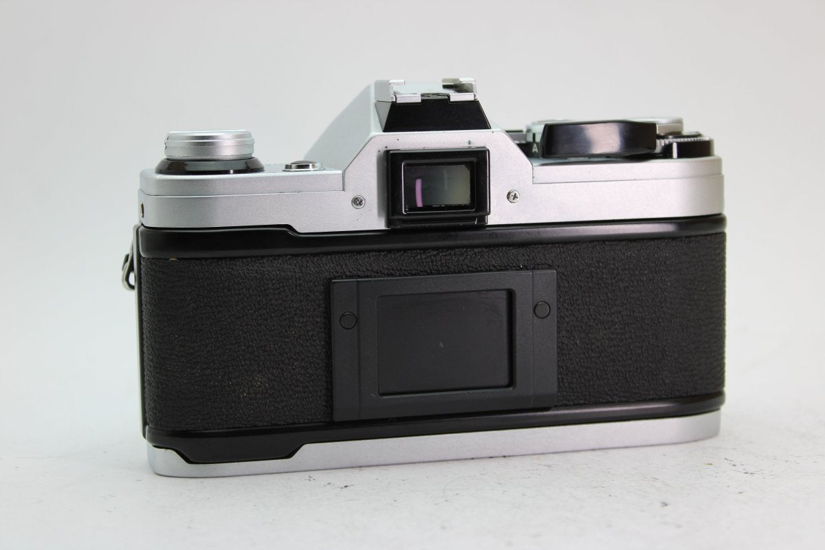 Canon AE-1 + 35mm f3.5 - Canon