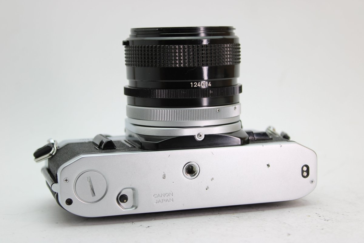 Canon AE-1 + 35mm f3.5 - Canon