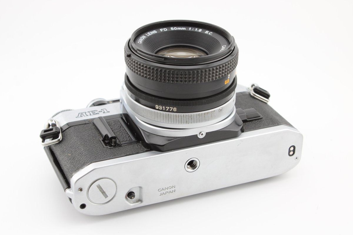 Canon AE - 1 + 50mm f1.8 (4112) - Canon