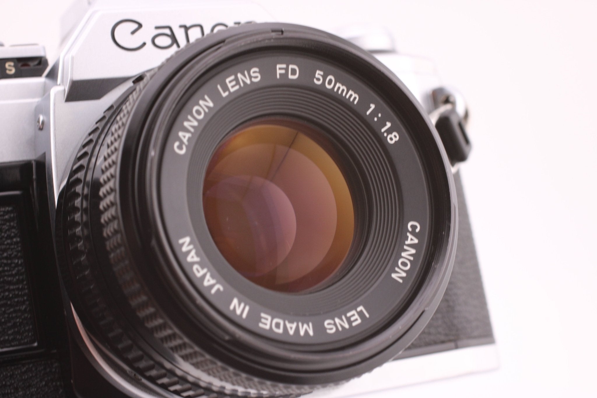 Canon AE - 1 + 50mm f1.8 (5213) - Canon
