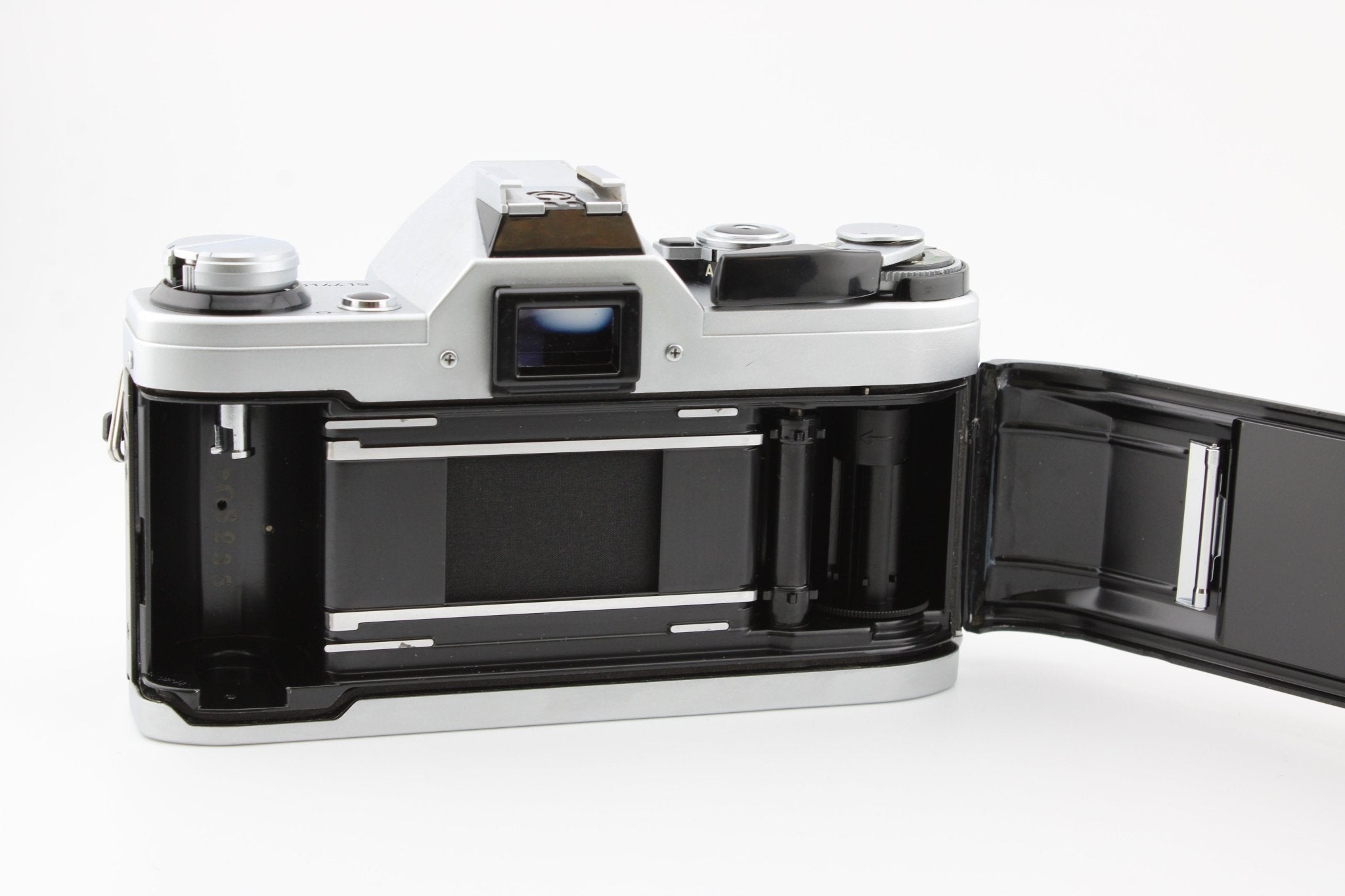 Canon AE - 1 Chrome Body (3673) - Canon