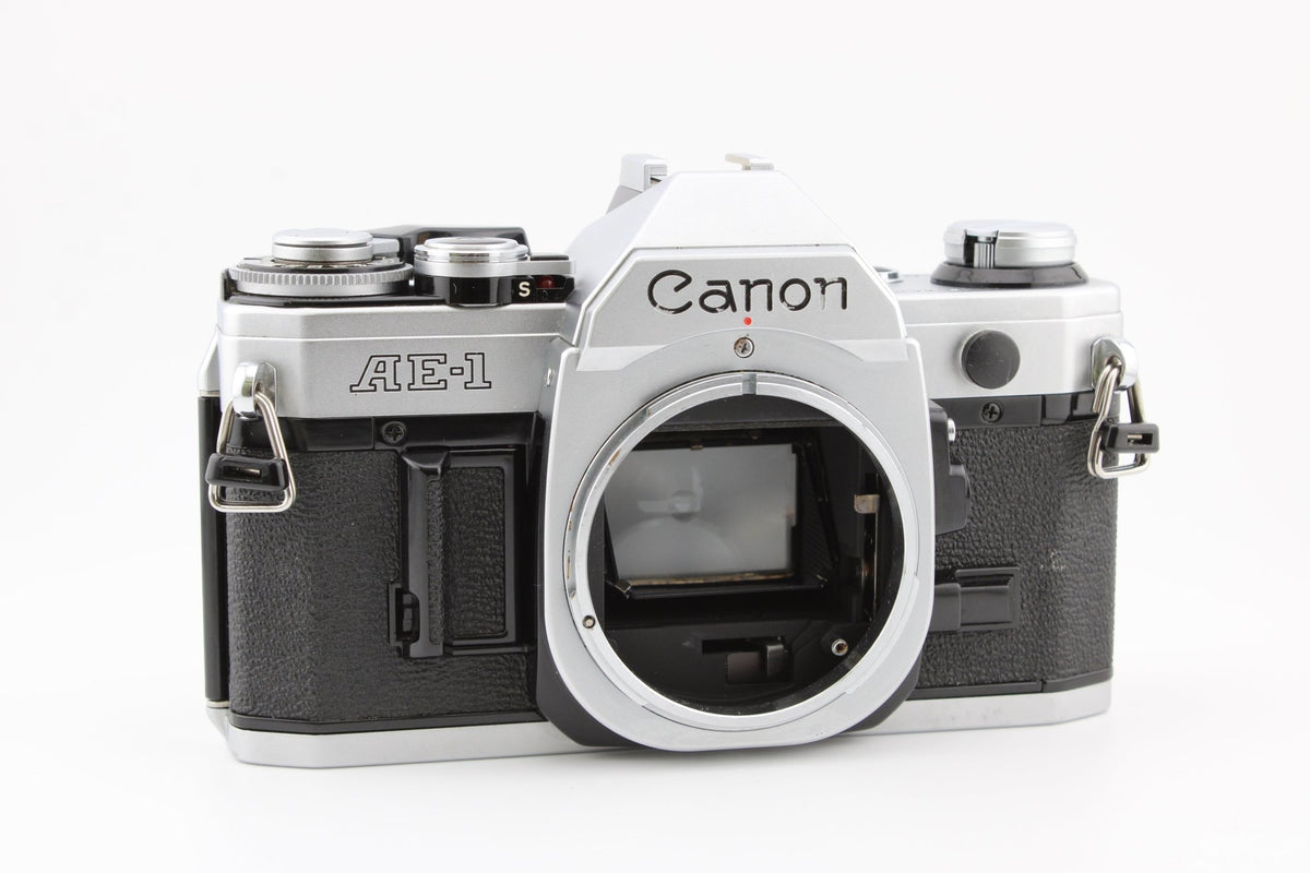 Canon AE - 1 Chrome Body (3673) - Canon
