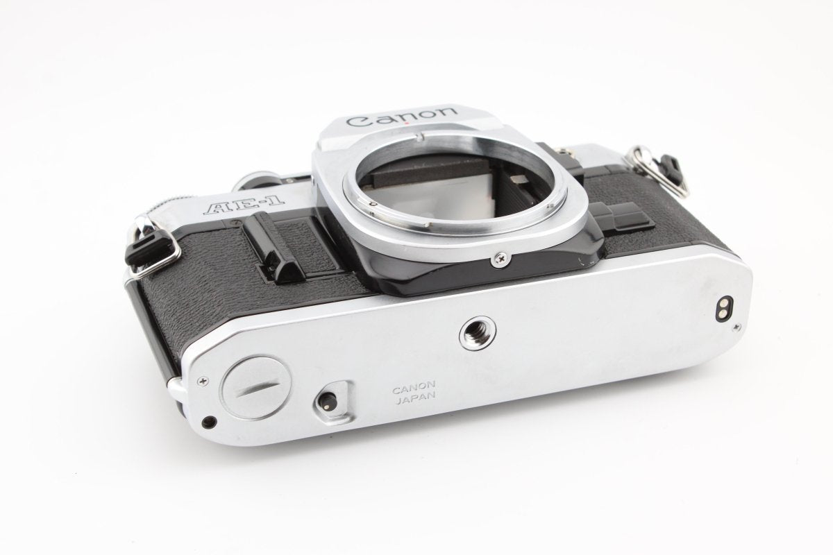 Canon AE - 1 Chrome Body (4117) - Canon