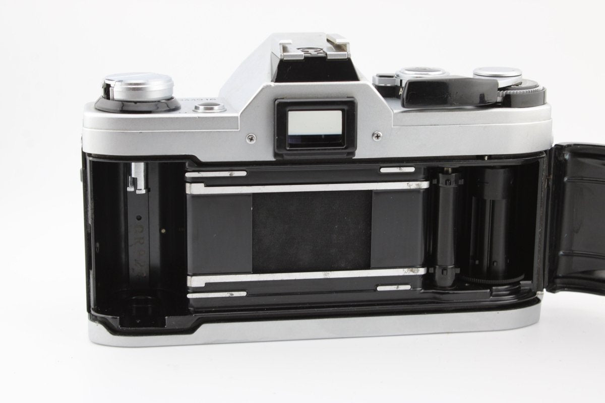 Canon AE - 1 Chrome Body (4120) - Canon