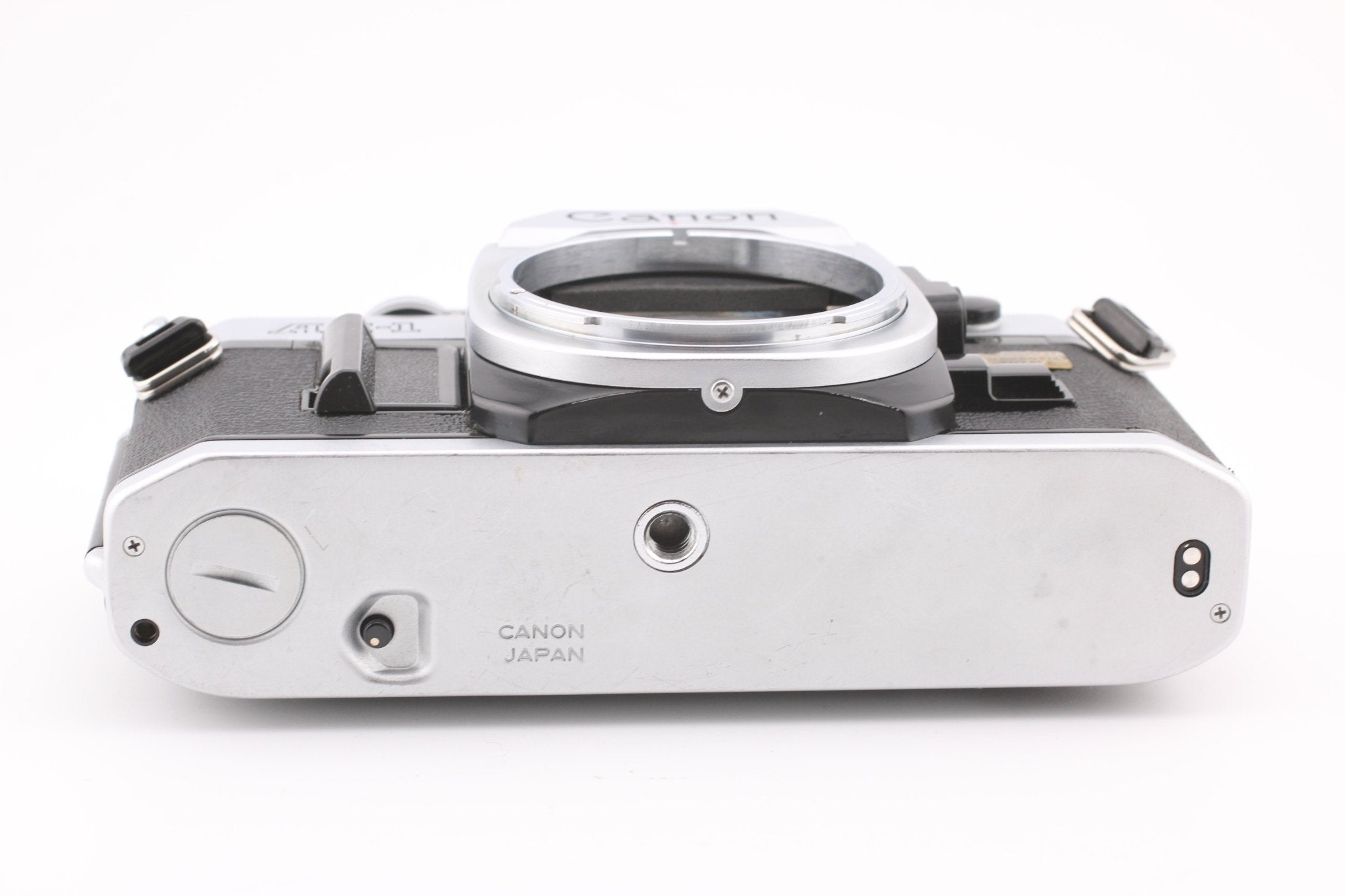 Canon AE-1 Chrome Body (5311) - Canon