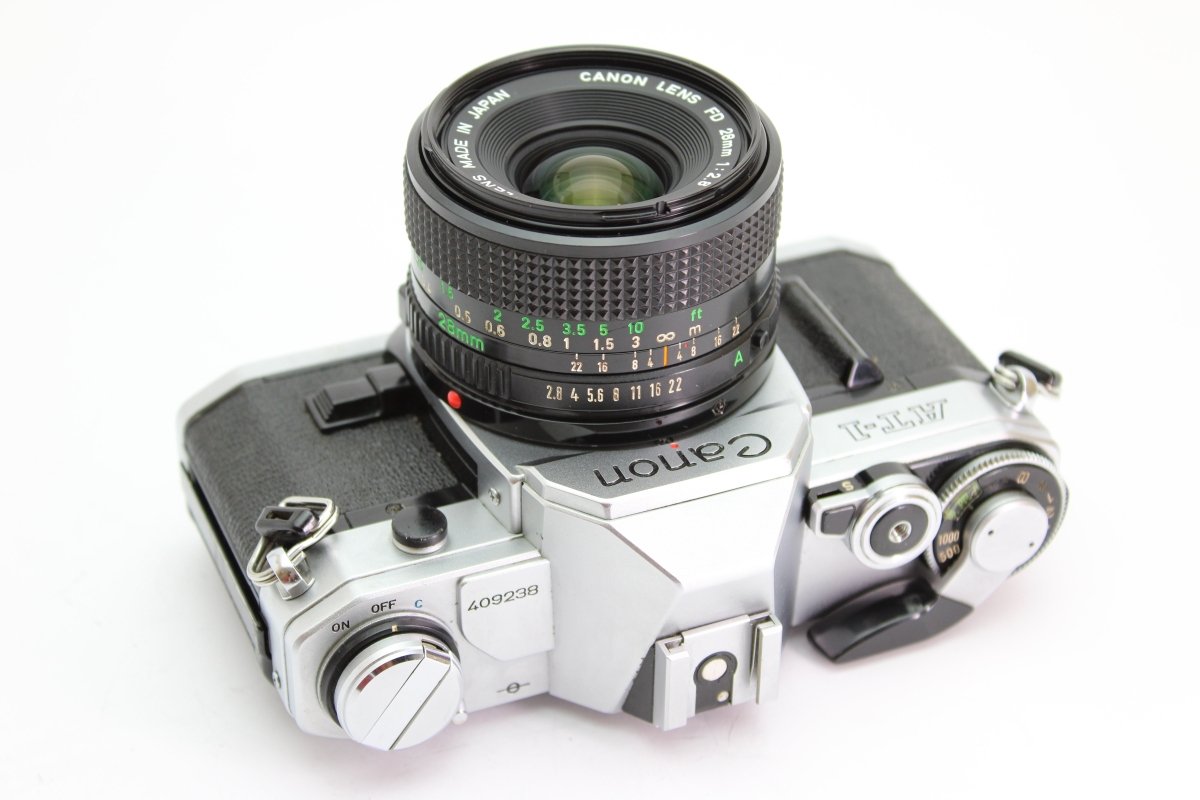 Canon AT - 1 + 28mm f2.8 (#3069) - Canon