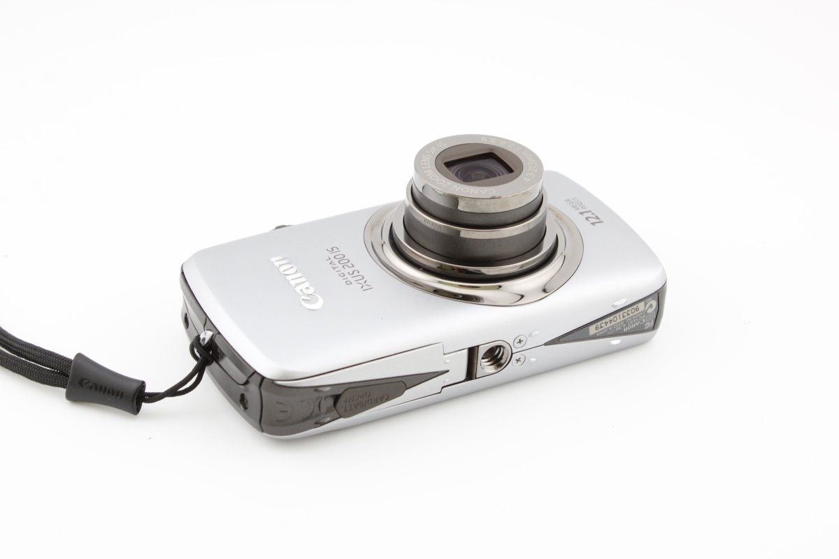 Canon Digital Ixus 200 IS (#3680) - Canon