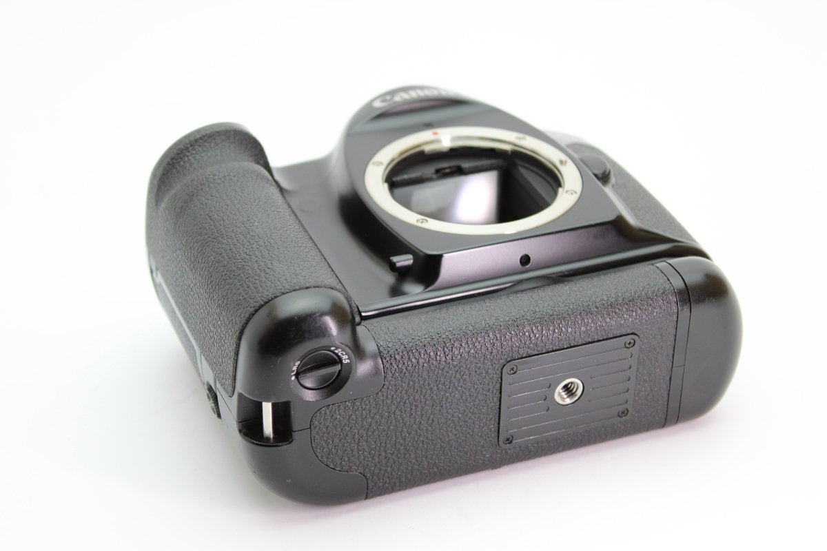 Canon EOS - 1 N Body (#3022) - Canon