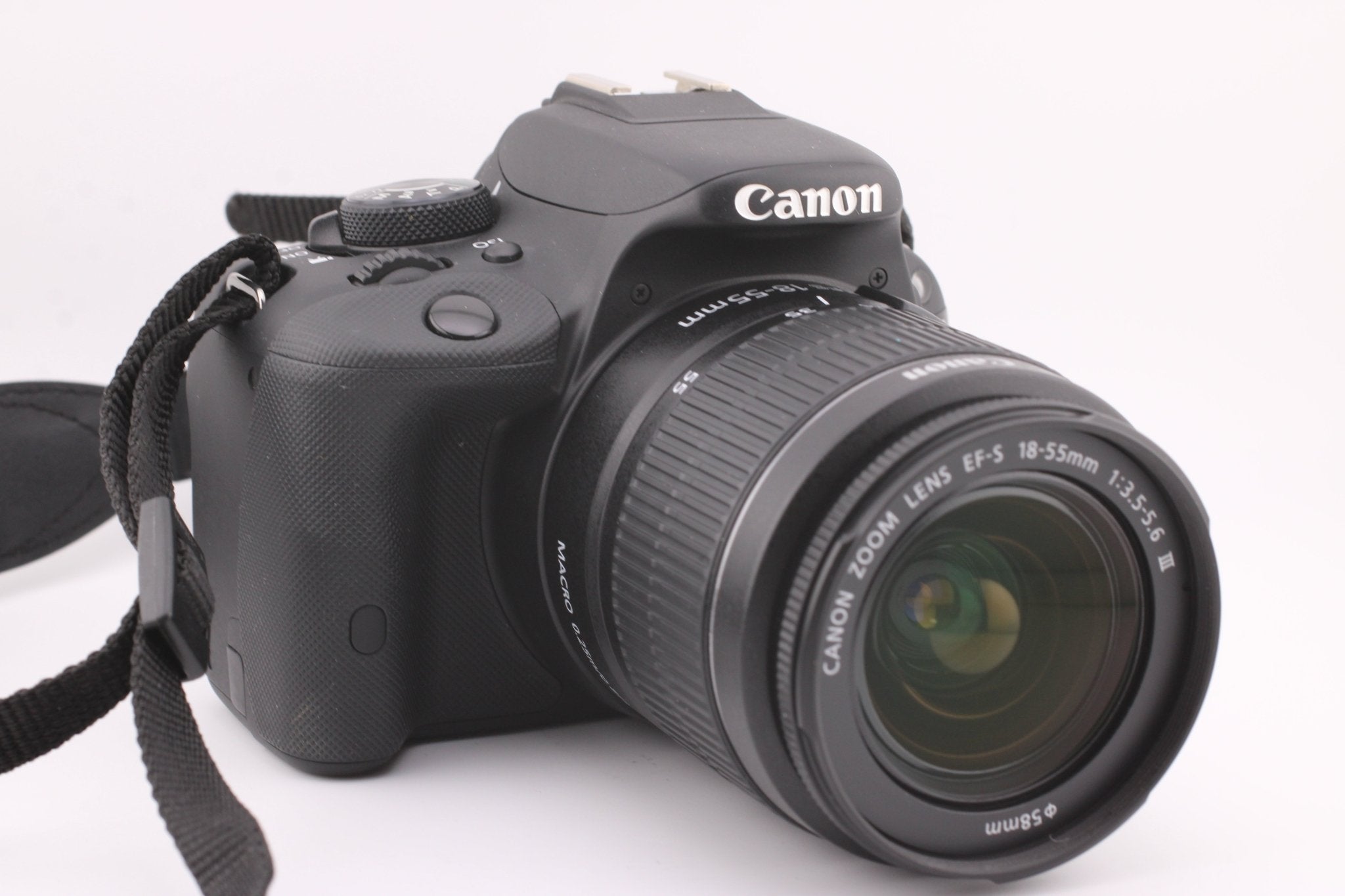 Canon EOS 100D + 18-55mm (5364) - Canon