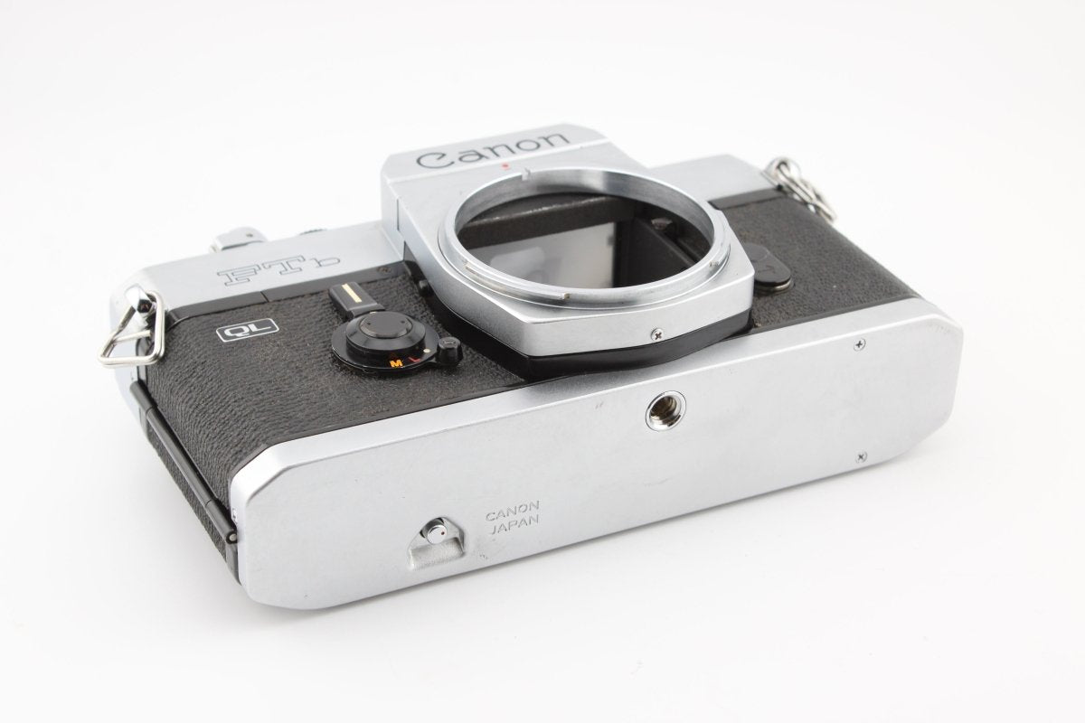 Canon FTb QL Chrome Body (4606) - Canon