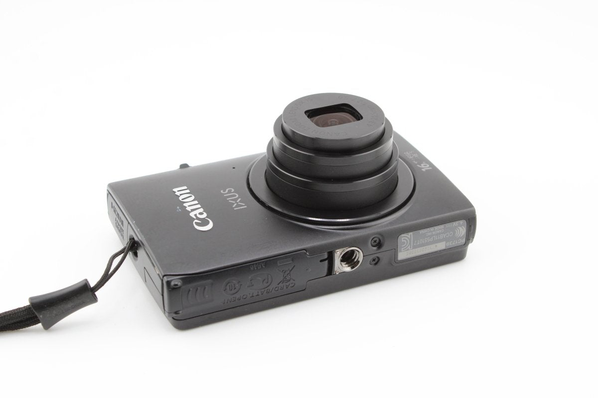 Canon IXUS 240 HS (#3636) - Canon