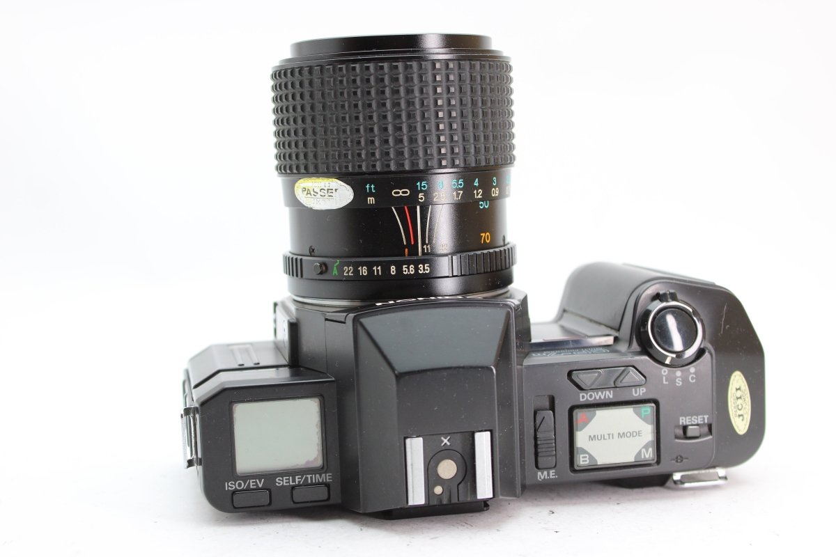 Chinon CP-7m + 35-70mm f3.5-4.8 - Chinon