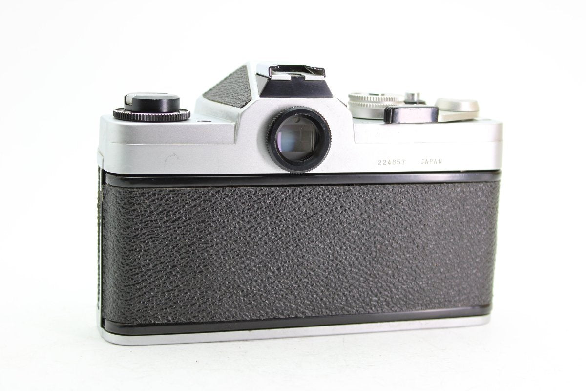 Chinon CS Chrome Body (#3551) - Chinon