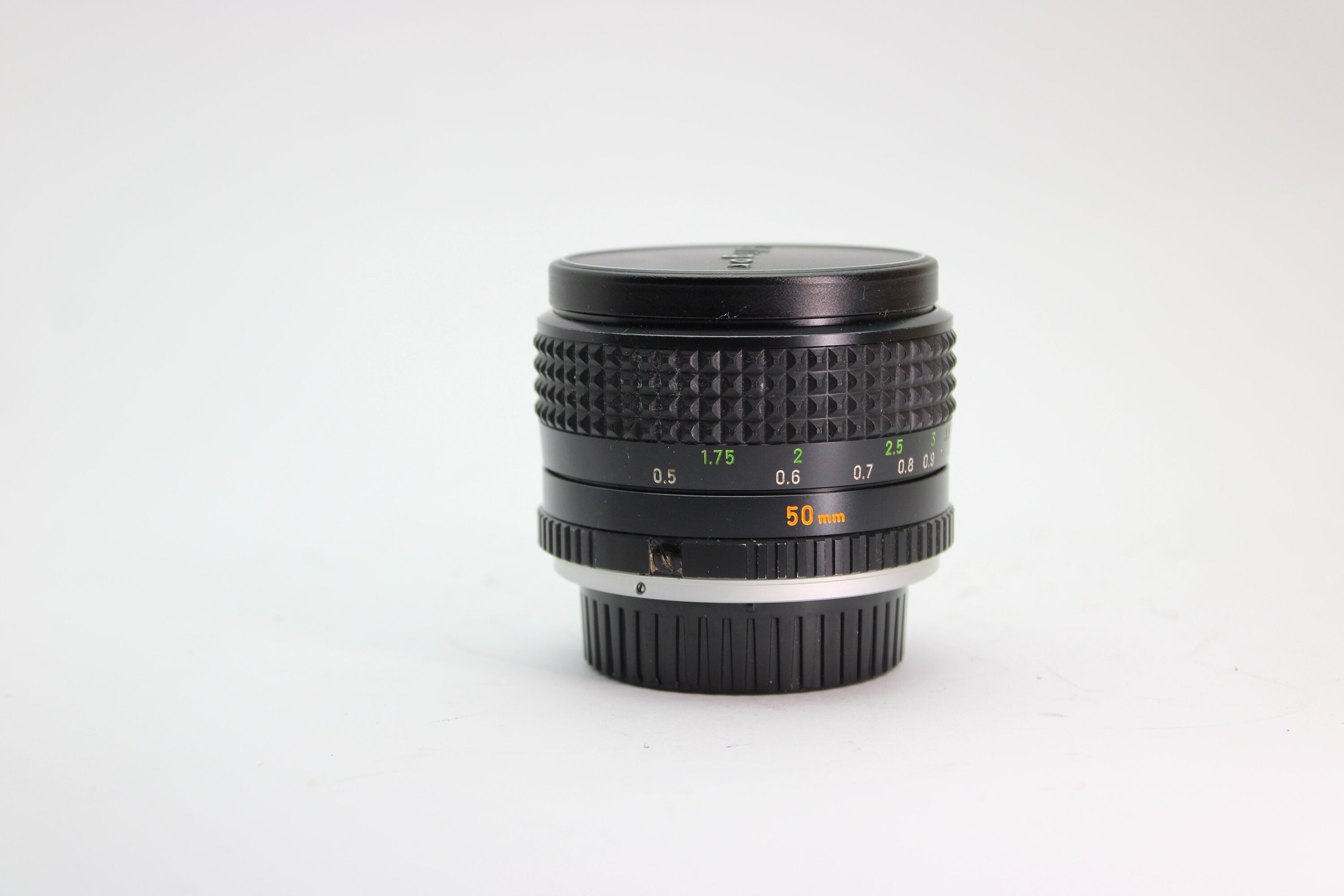 Minolta 50mm f/1.4 - Minolta